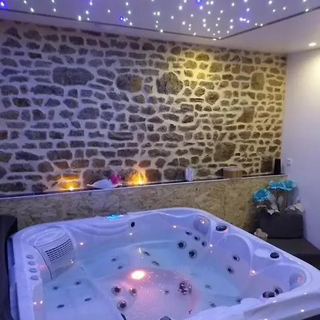 Le Ptit De L'abbaye Et Prive * Lonlay-l'Abbaye