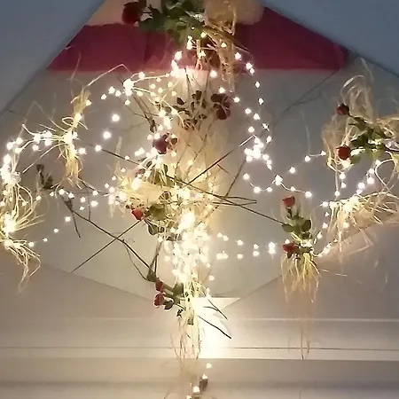 מלון אהבה Le Ptit De L'abbaye Et Prive Lonlay-l'Abbaye