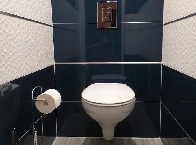 Liebeshotel Le Ptit De L'abbaye Et Prive Lonlay-l'Abbaye