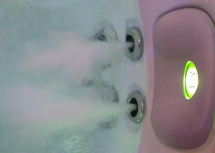 Liebeshotel Le Ptit De L'abbaye Et Prive Lonlay-l'Abbaye