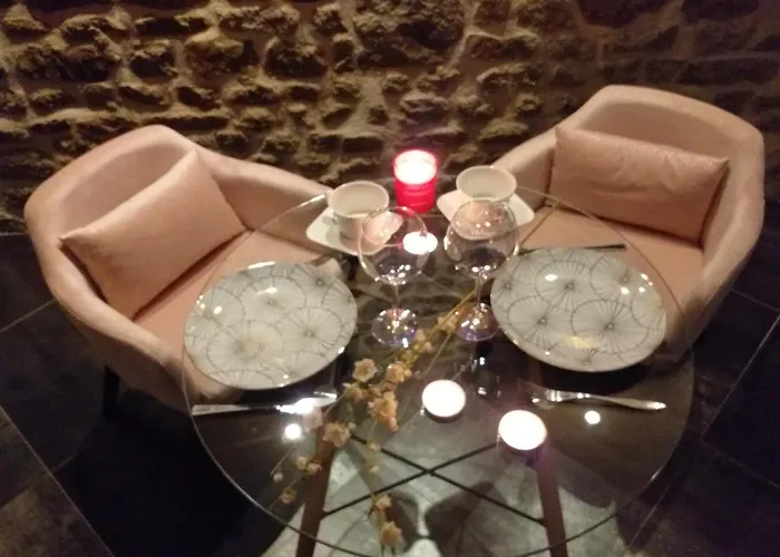 Le Ptit De L'abbaye Et Prive Love hotel Lonlay-l'Abbaye