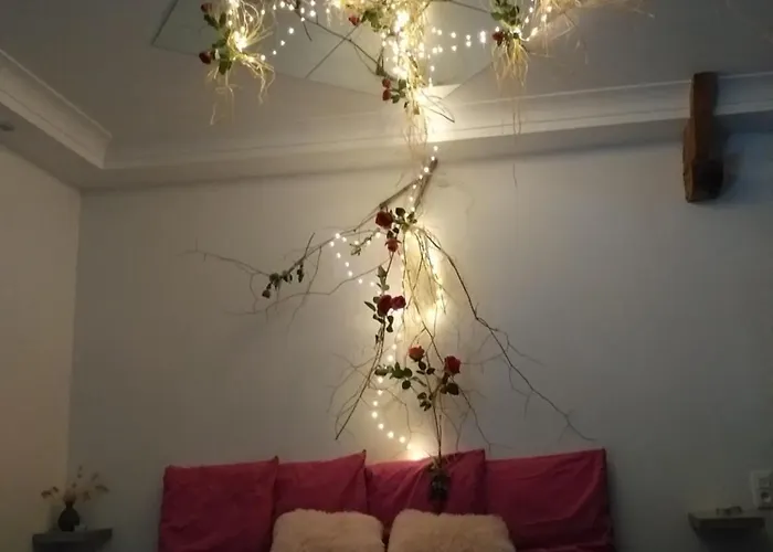 Le Ptit De L'abbaye Et Prive Liebeshotel Lonlay-l'Abbaye